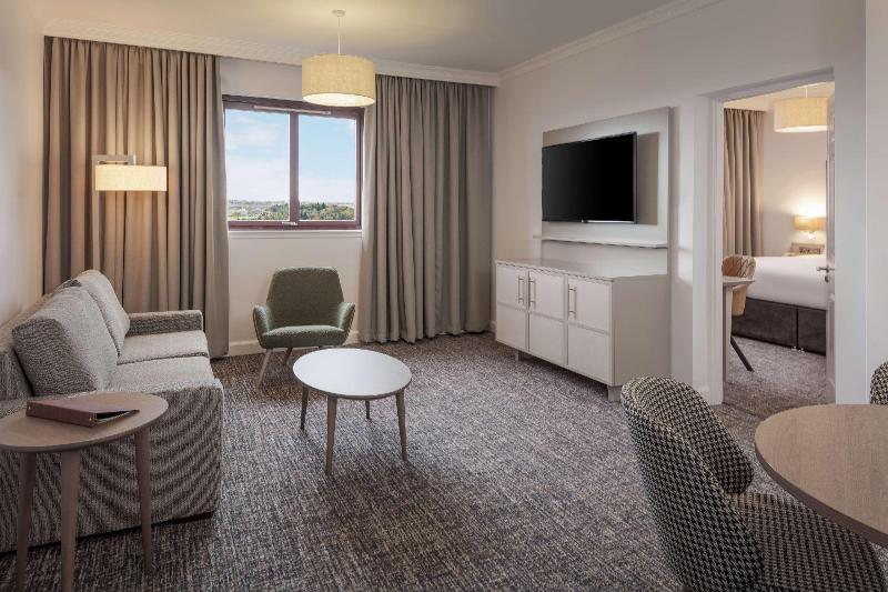 Люкс Кровать Кинг, Glasgow Westerwood Spa & Golf Resort