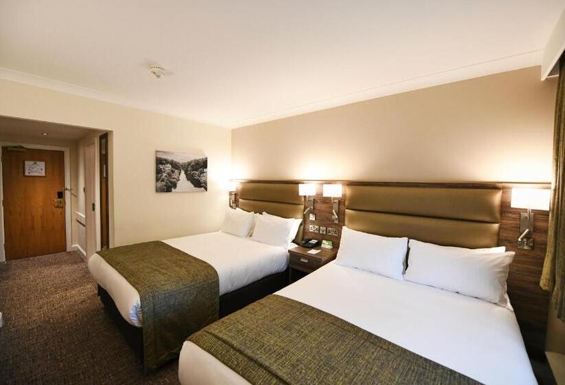 Номер Стандарт 2 Двуспальные Кровати, Holiday Inn Telford Ironbridge, An Ihg
