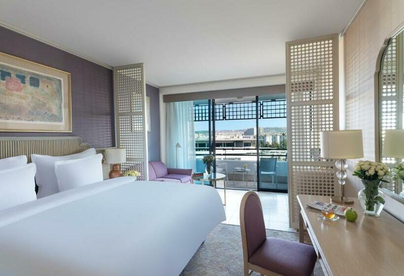 اتاق دلوکس با تخت کینگ و چشم‌انداز شهر, Rixos Downtown Antalya, The Land of Legends Access
