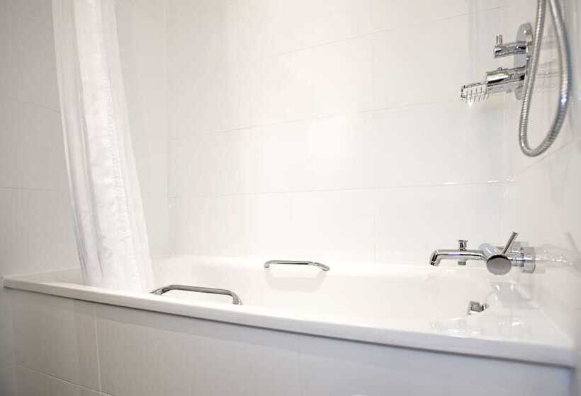 اتاق استاندارد, Sandman Signature London Gatwick