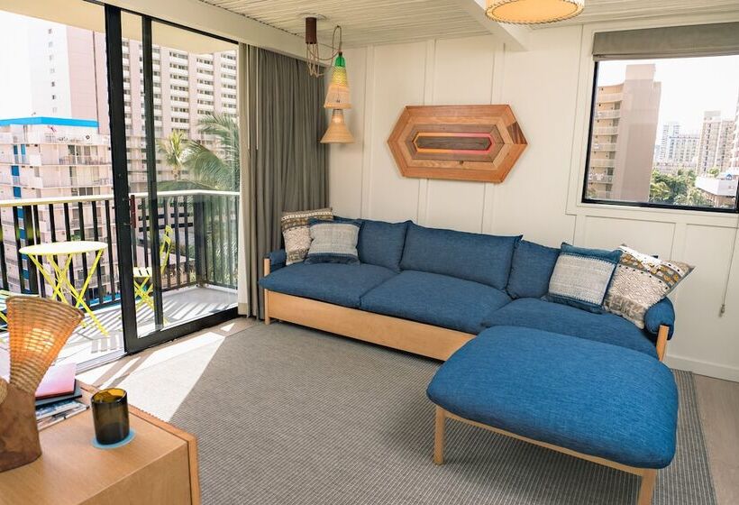 سوییت, The Surfjack Hotel & Swim Club
