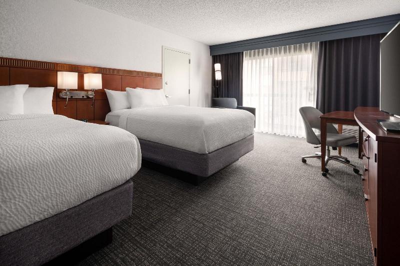 اتاق کلاب, Barcelo Guadalajara