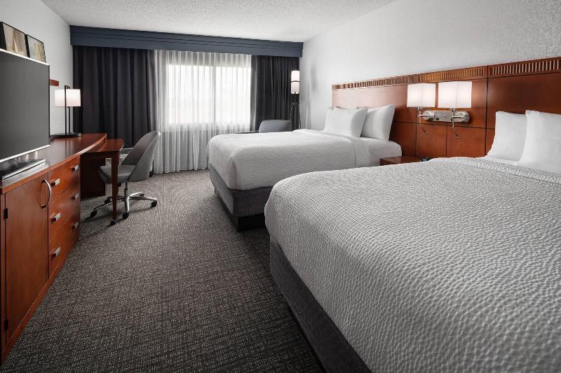اتاق کلاب, Barcelo Guadalajara