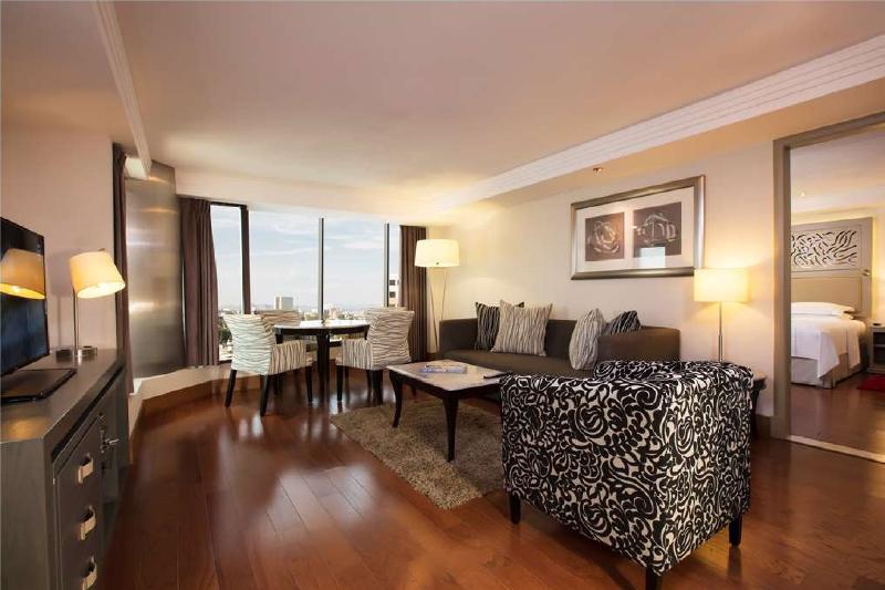 سوییت جونیور اجرایی, Barcelo Guadalajara