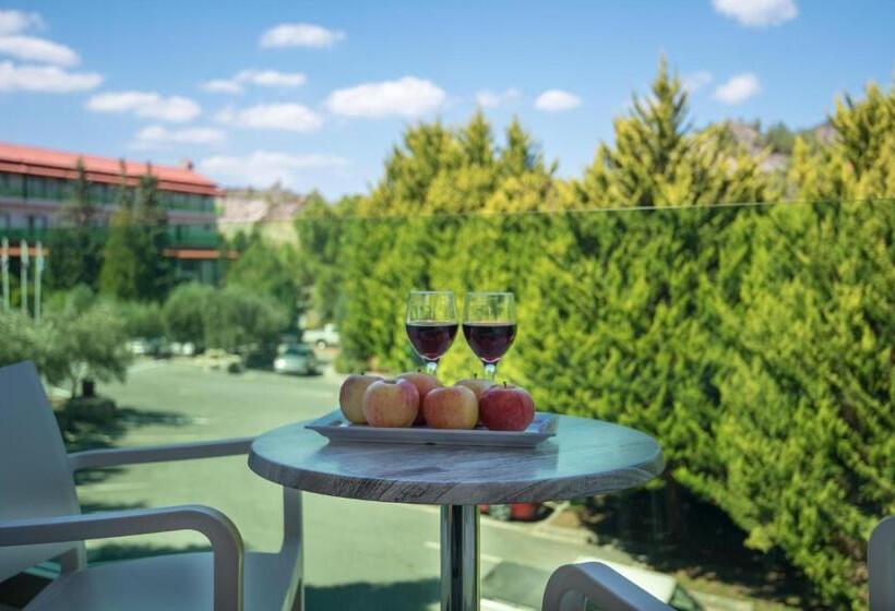 프레지덴셜 스위트, Rodon Hotel And Resort
