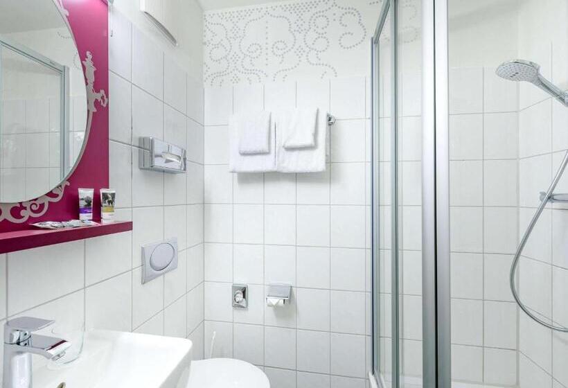 اتاق استاندارد یک نفره, Mercure München Am Olympiapark