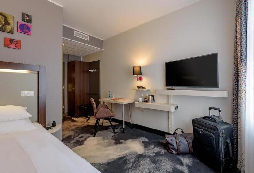 اتاق استاندارد یک نفره, Mercure München Am Olympiapark