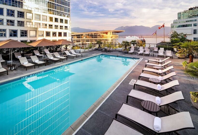Номер Стандарт 2 Двуспальные Кровати, Fairmont Waterfront