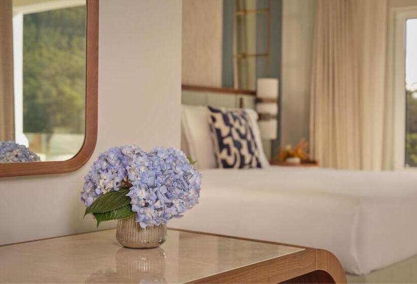 이그제큐티브 스위트 킹침대, Penha Longa Resort