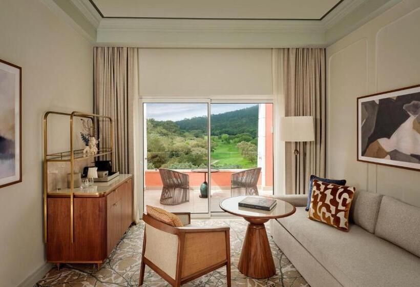 주니어 스위트 킹사이즈 침대, Penha Longa Resort