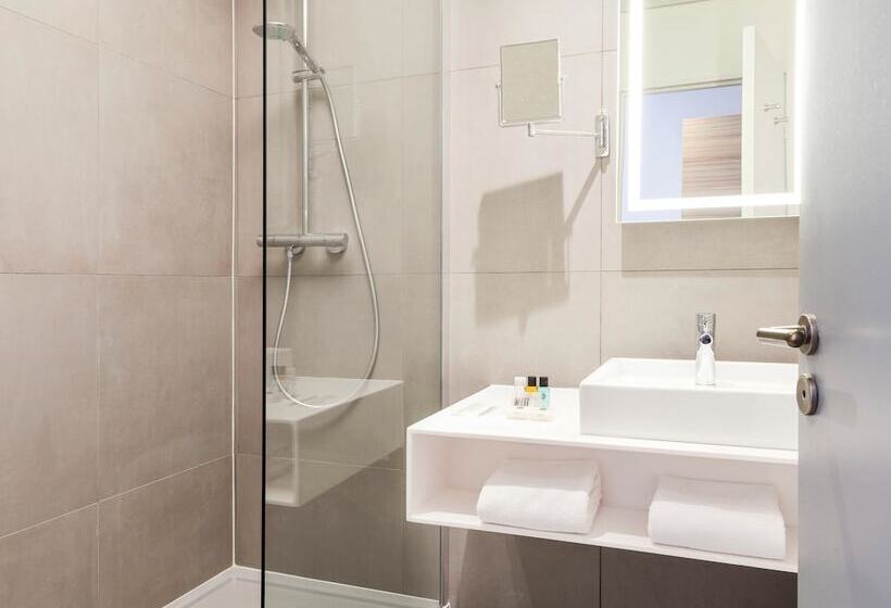 Классический Номер, Novotel Tours Centre Gare