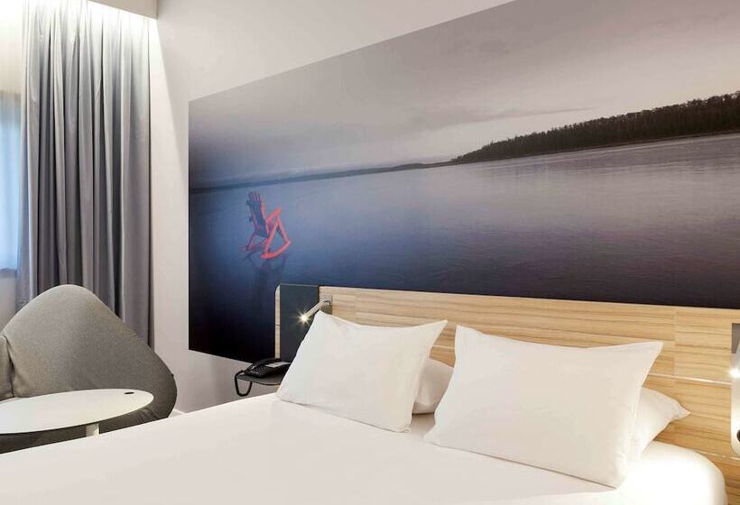 Номер Superior, Novotel Tours Centre Gare