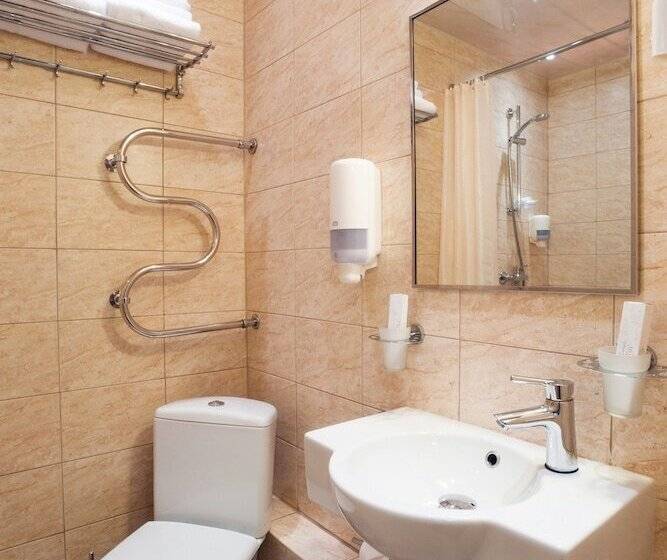 اتاق استاندارد, Okhtinskaya