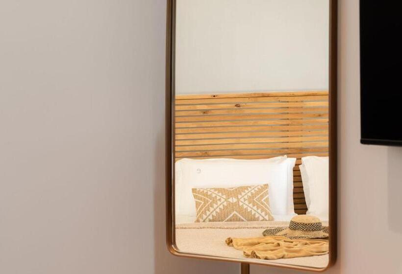 Полулюкс Повышенной Комфортности, Elena Hotel Mykonos