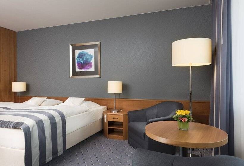 수피리어 룸, Maritim Hotel Ulm