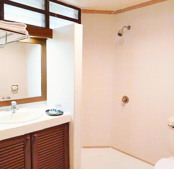 Номер Deluxe Вид на Море, Sutra Beach Resort