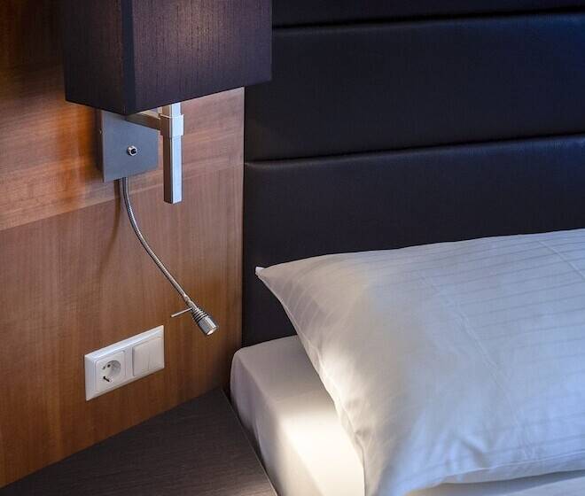 스탠다드 싱글 룸, Club Hotel Cortina