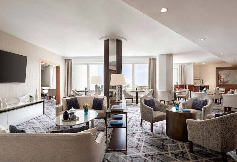 سوییت لوکس, Sheraton Grand Warsaw