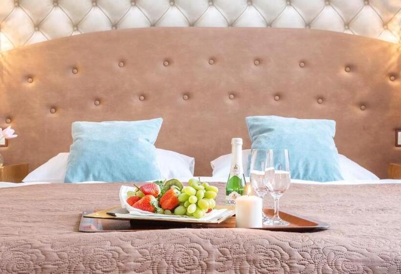 استودیوی لوکس, Sylwia