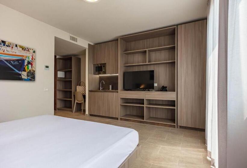 اتاق استاندارد اینتریور, Le Torri Del Garda Familyspa Resort