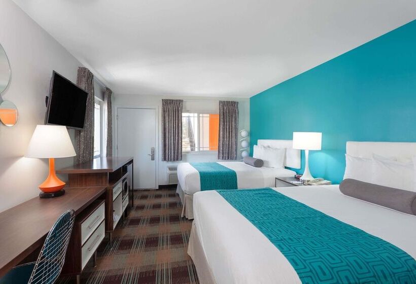Номер Стандарт, Howard Johnson By Wyndham San Diego Hotel Circle