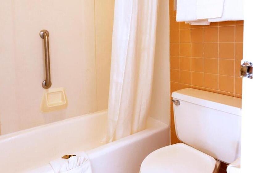 스탠다드 룸 더블 침대 2개, Sunrise Inn Williamstown