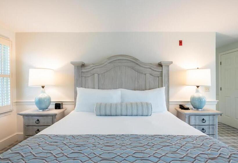 Люкс Повышенной Комфортности, Chatham Wayside Inn
