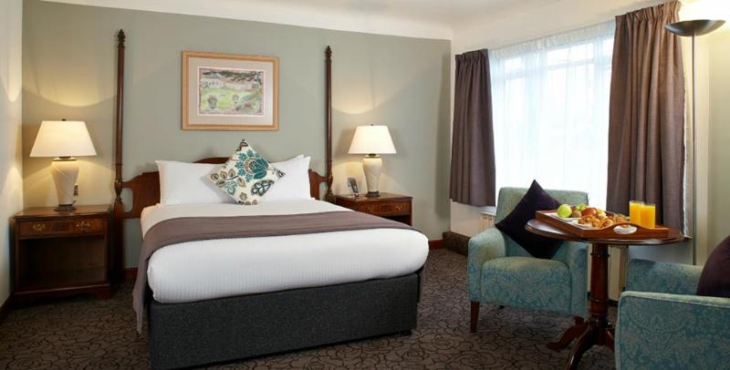 Номер Клуб, Copthorne Hotel London Gatwick