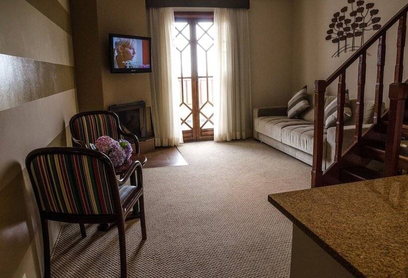 سوییت با چشم‌انداز کوه, Home Green Home