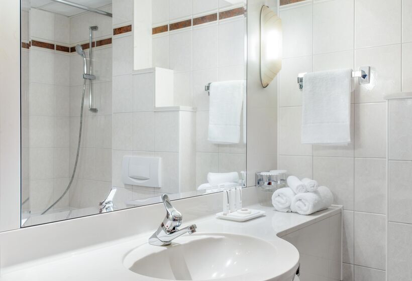 اتاق لوکس با تخت بزرگ, Panorama Hotel Prague