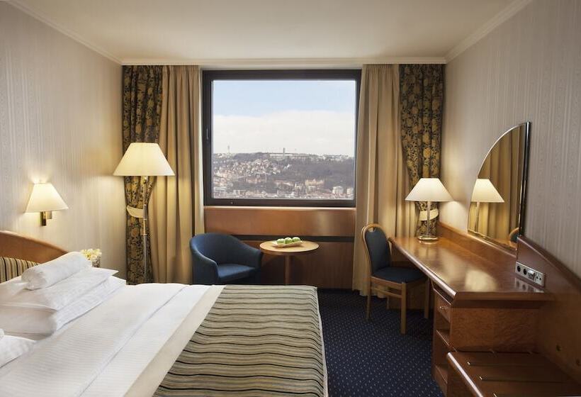 اتاق لوکس با تخت بزرگ, Panorama Hotel Prague
