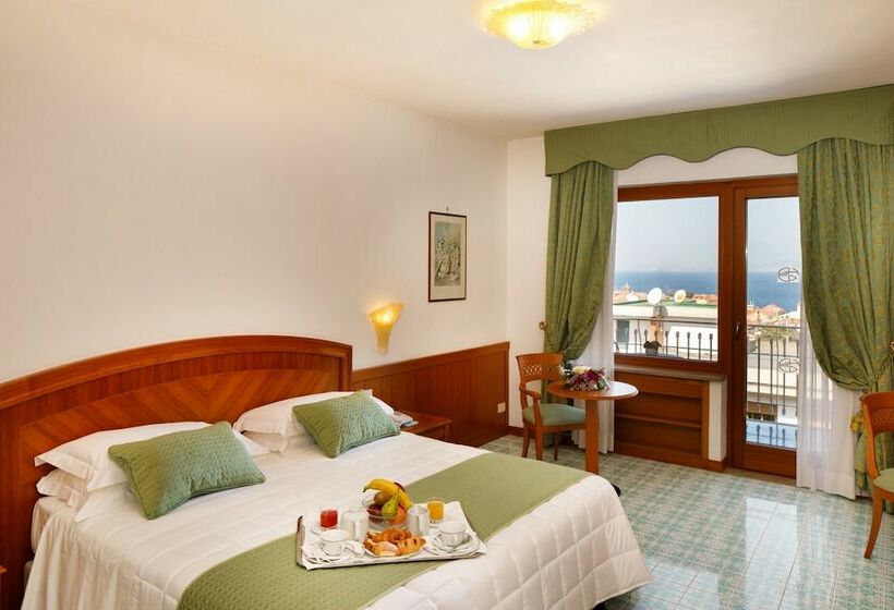 Номер Стандарт, Grand Hotel Cesare Augusto