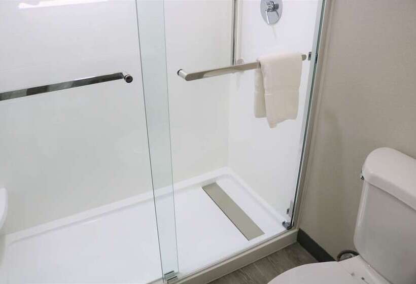 اتاق استاندارد با 2 تخت دوبل, Best Western Aku Tiki Inn