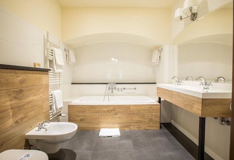 اتاق اجرایی, Diament Plaza Gliwice