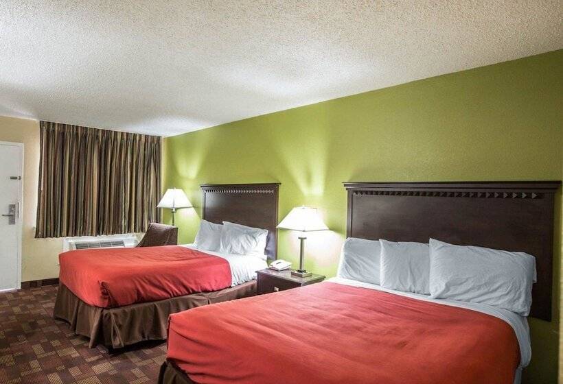 اتاق استاندارد با 2 تخت دوبل, Econo Lodge Biltmore