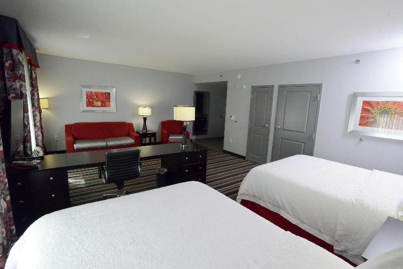 Стандартный Номер Кровать Кинг, Holiday Inn Express Washington Dc Bw Parkway, An Ihg