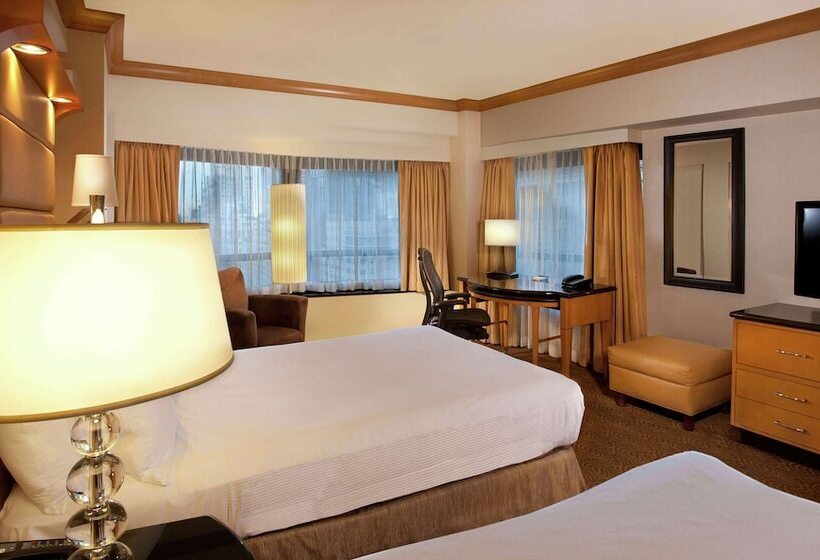 스탠다드 룸 더블 침대 2개, New York Hilton Midtown
