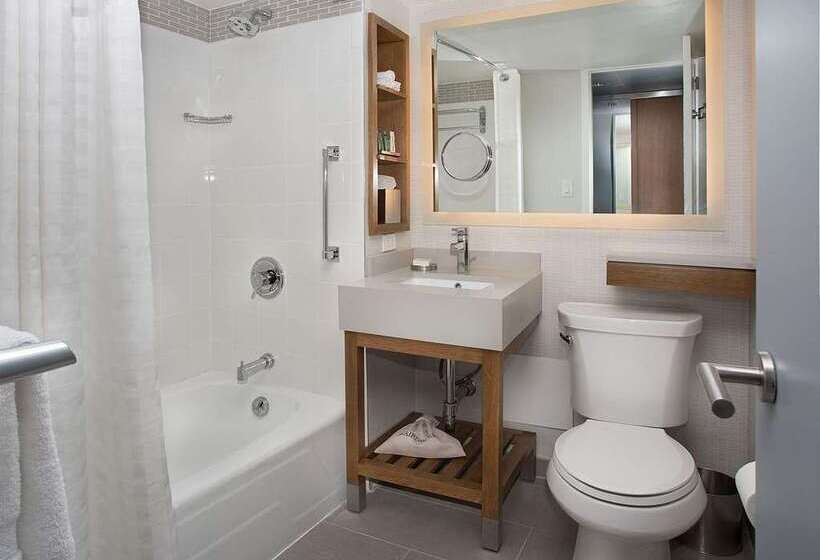 이그제큐티브 스위트, New York Hilton Midtown