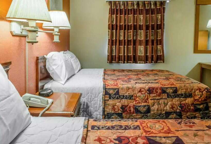 اتاق استاندارد با 2 تخت دوبل, Rodeway Inn
