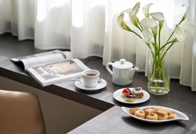 اتاق سوپریور, Unahotels Bologna Fiera