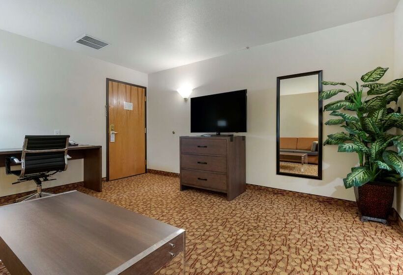 Люкс, Best Western Plus Mill Creek Inn
