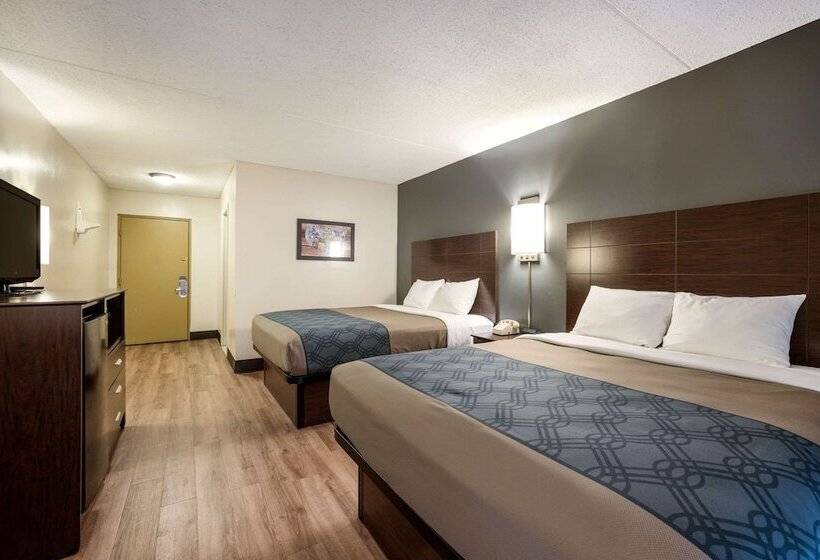 ２ダブルベッドのスタンダードルーム, Econo Lodge Darien Lakes