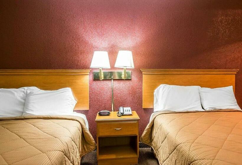 Номер Стандарт 2 Двуспальные Кровати, Rodeway Inn Expo Center