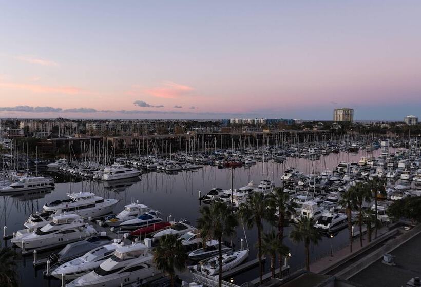 Номер Стандарт Двуспальная Кровать с Видом, The Ritzcarlton, Marina Del Rey