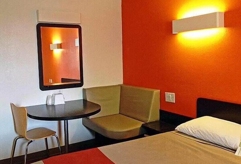 Номер Deluxe, Motel 6 Omaha, Ne