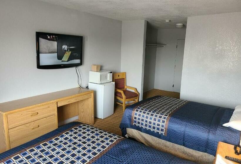스탠다드 룸 더블 침대 2개, Travelodge By Wyndham Stockton