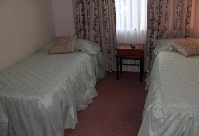 Апартаменты Премиум 1 Спальня, Asure Camelot Arms Motor Lodge