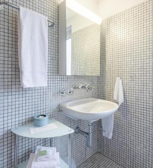 Номер Стандарт, Gasthof Zum Schützen