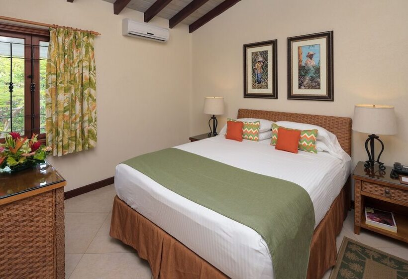سوییت با چشم‌انداز باغ, Sugar Cane Club Hotel & Spa