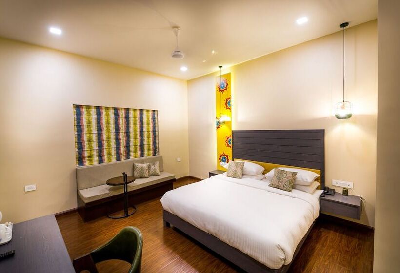 Номер Deluxe, Asansol International